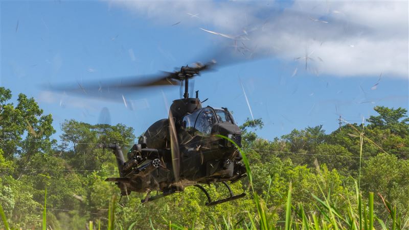 飛訓部AH-1W攻擊直升機演練縱深疏散