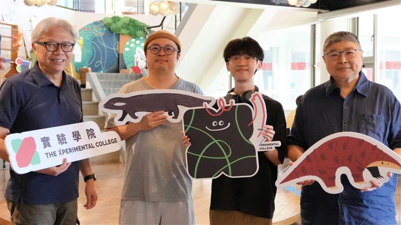 學位自己創!政大生自組「這專長」秒就業