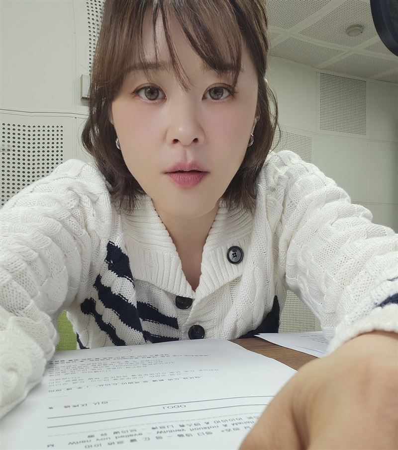 南韓知名女演員兼電台DJ崔江熙遭跟蹤騷擾,透過社群公開發聲。(圖/翻攝自IG @gangjjang337 )