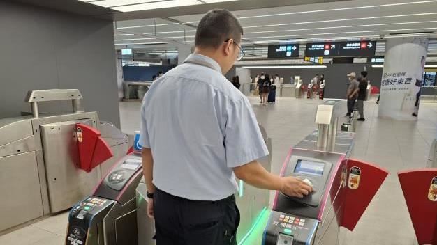 帶「大狗闖捷運」公審站務員!北捷發重話