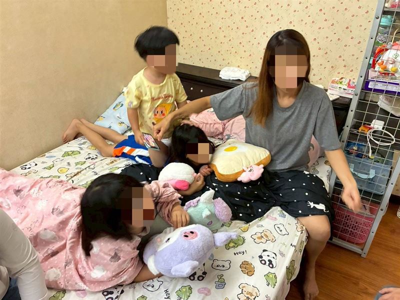 9歲孝女大義滅親!助母斷開家暴外遇父。淚喊:媽你早該帶我們走。驚醒母親決定離婚。(圖/翻攝自《愛的延續》公益協會臉書)