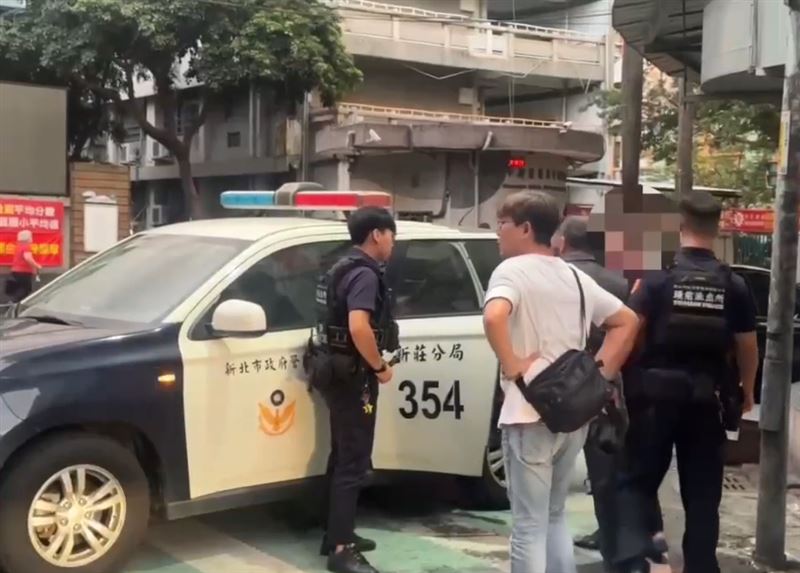 何男被逮捕到案。（圖／翻攝畫面）