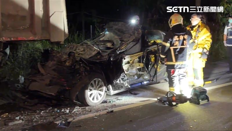 深夜直插砂石車底!駕駛赴約返家慘死