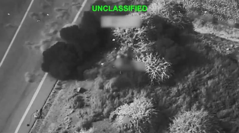 美軍中央司令部16日公布空襲伊朗畫面。（圖／翻攝自美軍中央司令部 X平台）