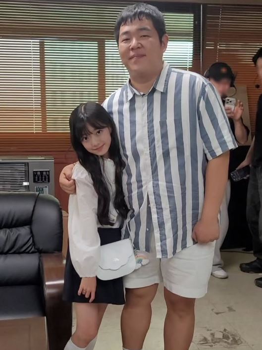 吳智律在社群平台分享與文相勳的合照。(圖/翻攝自IG@jiyul_m)