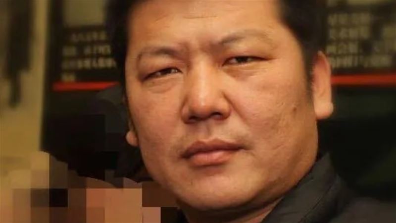 中國記者白兆東揭露中共貪腐遭通緝,今年1月被泰國拘留,未來恐被遣返受政治迫害。(圖/翻攝自百度百科)