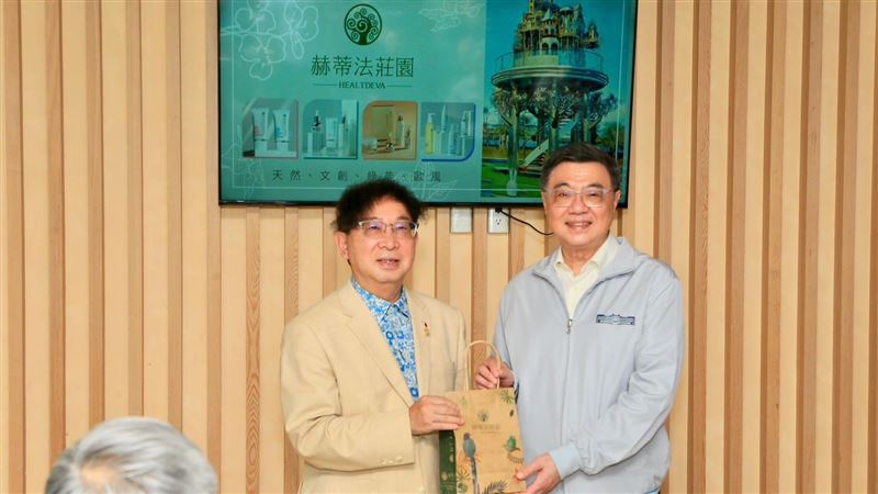 行政院長卓榮泰訪赫蒂法莊園肯定地方創生