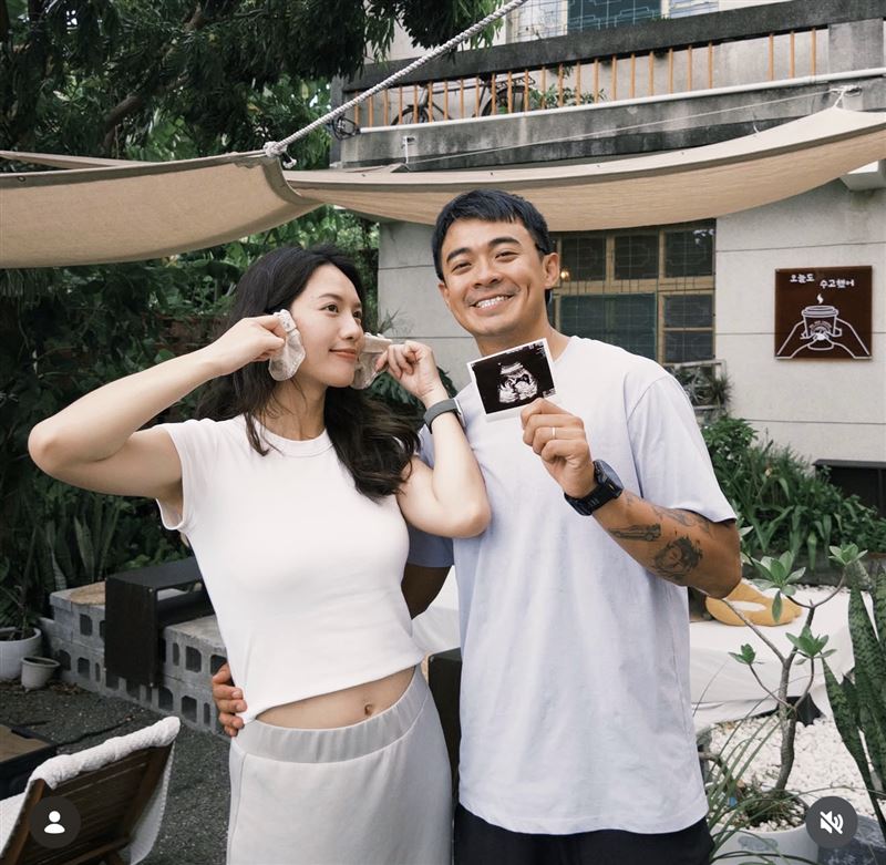 融融宣布老婆懷孕了。(圖/翻攝自IG)