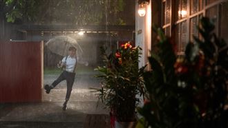 派翠克死而復生！「雨中狂舞」畫面曝光