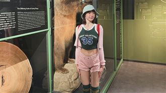 野生捕捉女神林明禎！逛科教館秀蠻腰