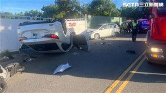 台中北屯翻車事故！騎士壓車底無心跳