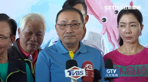 侯友宜被問7月25日會上街頭嗎?他沒有正面回應,只說了,「謝謝大家,我們一起加油,讓食安做到位」(圖/翻攝畫面)