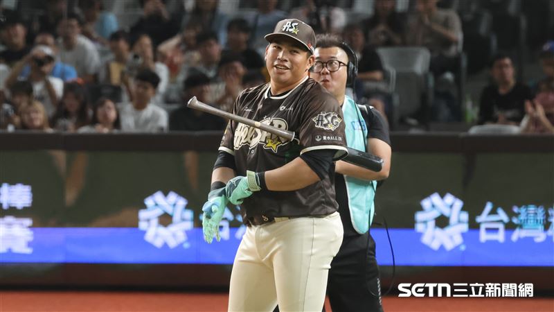 你不要上來亂啦！曾頌恩好怕平野「送水」