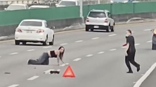 台中26歲長髮酒空發狂！台74上突跳車熱舞