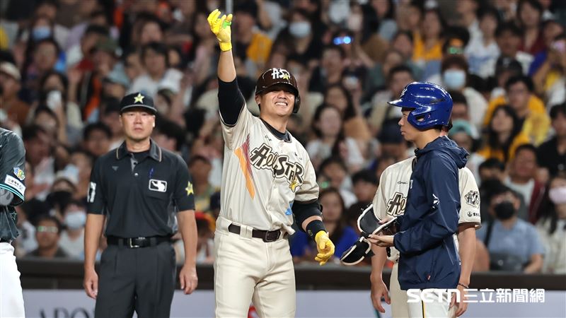 郭天信明星賽9連敗　陳鏞基舉國父給安慰