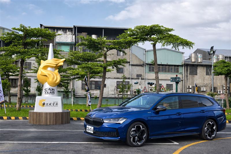 Škoda Superb拿下車訊風雲獎三大獎。(圖/Škoda提供)