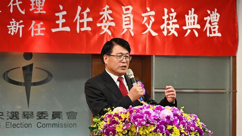 公投案太多重演2018?黃國昌:中選會責任