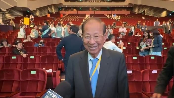 民進黨全代會 蘇姿丰父親蘇春槐返台參加