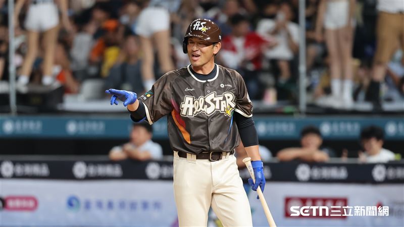 Team Star動用「傳奇卡」換上後藤光尊代打。(圖/記者劉彥池攝影)