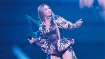 A-Lin北京唱阿妹神曲！唱一半嘉賓現身