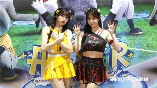 JJUBI、金娜妍認識8年　在中職明星賽敘舊