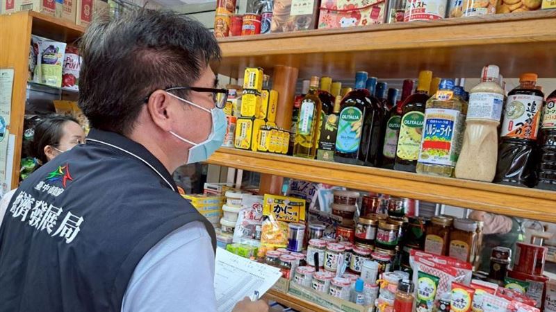 中市毒油新一批預防性下架 全聯也遭波及