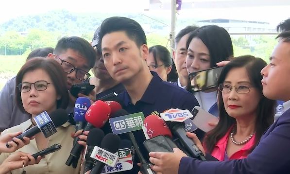 蔣萬安出席「民權大橋跨河段上部結構改建統包工程」完工典禮(圖/翻攝畫面)