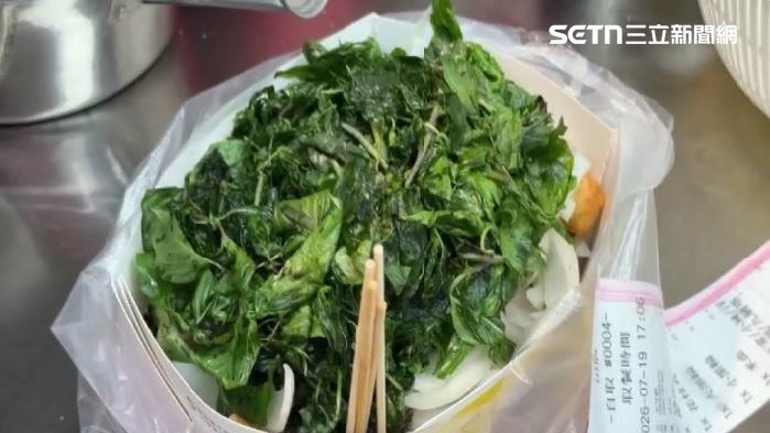 獨／鹹酥雞裝滿九層塔　業者：盼客人吃爆