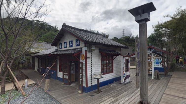 熱門景點變廢墟長雜草　去過遊客大嘆可惜