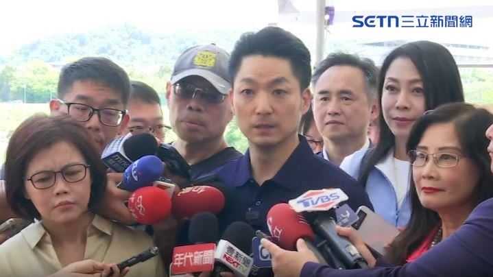 蔣萬安為致癌油風暴高喊要上凱道遊行,更拋出開食安國是會議