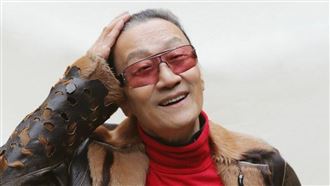 謝賢最後身影曝光　暴瘦坐輪椅被偶遇