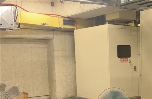 新／台中國資圖傳意外！2工人遭電擊燒傷