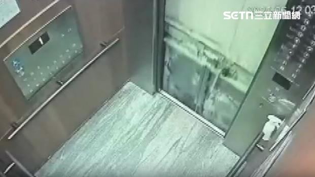 大樓電梯突然失控上竄,男子險受困電梯內