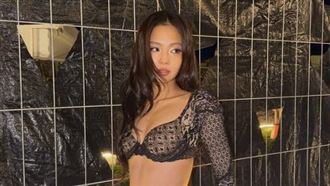 Jennie官宣戀情？合照男身分疑23歲台男模