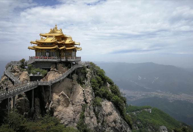 河南老君山景區開出夢幻職缺。(圖/取自Google Map)