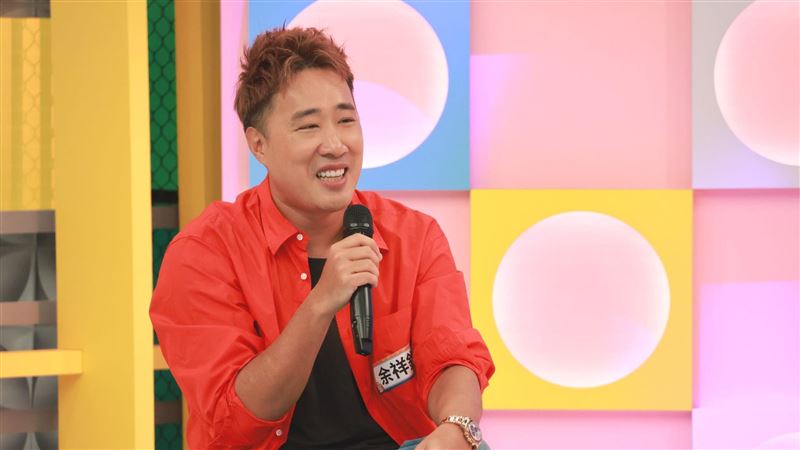 余祥銓憶兒時。(圖/中天提供)