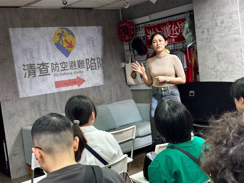 吳欣岱說,民防不只是一句口號。(圖/翻攝自吳欣岱臉書)