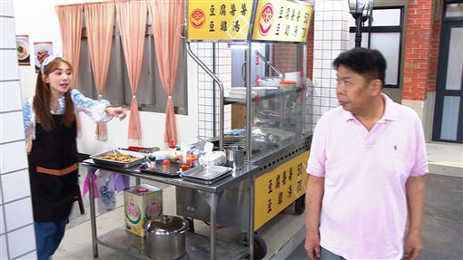 夜市驚見鬧事奧客　身分曝光竟是大咖導演