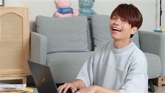 蔡阿嘎今42歲生日神隱　YT暴跌5萬創新低