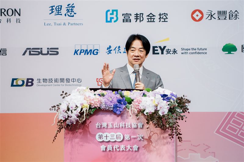 總統賴清德出席台灣玉山科技協會活動時表示,近期他正推動在台灣舉辦「就學就業博覽會」(圖/總統府提供)