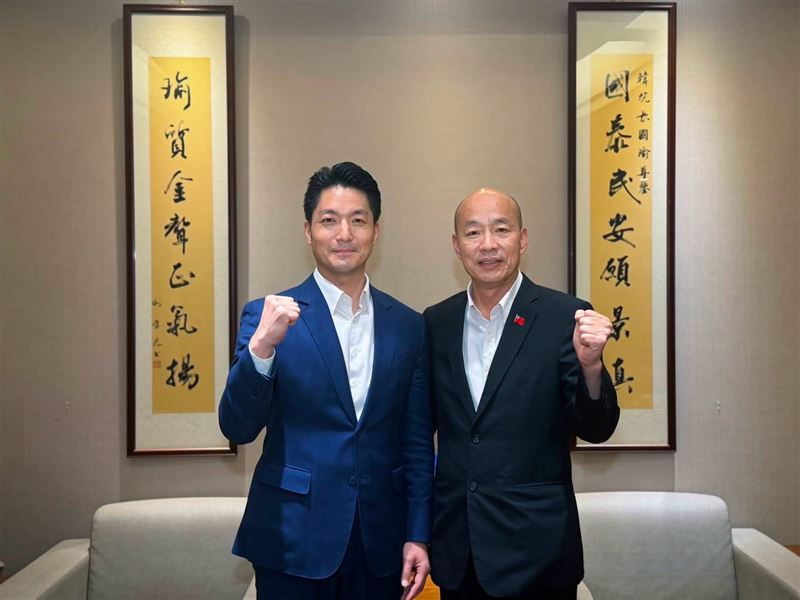 蔣萬安拜會韓國瑜。(圖/翻攝自蔣萬安 臉書)