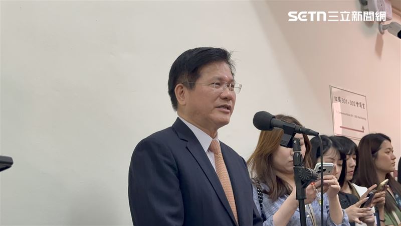 林佳龍受訪(圖/記者詹宜庭攝影)