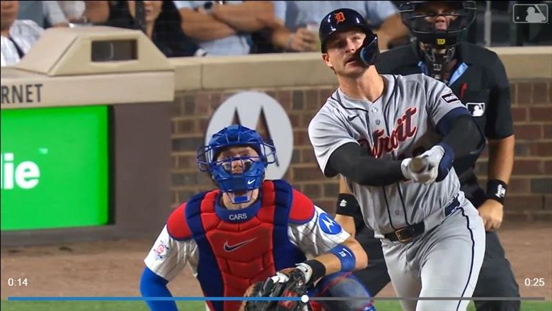 李灝宇9局上敲安,下一棒丁格勒(Dillon Dingler)敲2分砲。(圖/翻攝自MLB官網)