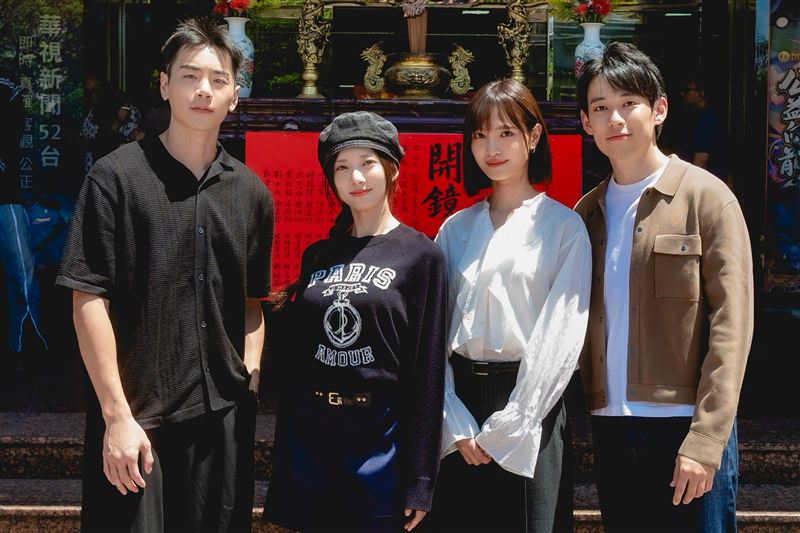 (左起)禾浩辰、蔡黃汝、吳子霏、徐鈞浩參與《無罪推定2》開鏡儀式。(圖/華視提供)