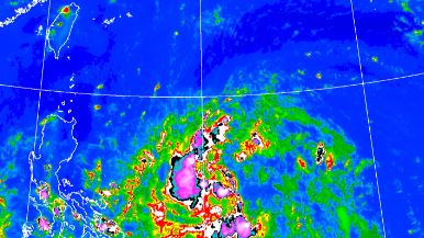 紅霞恐成颱即海警　北移近台風雨這時最強
