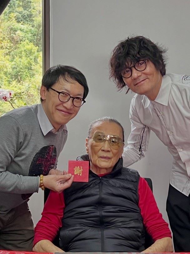 林家棟等諸多圈內好友與後輩也經常親自登門探望謝賢。(圖/翻攝自楊毅敏IG)