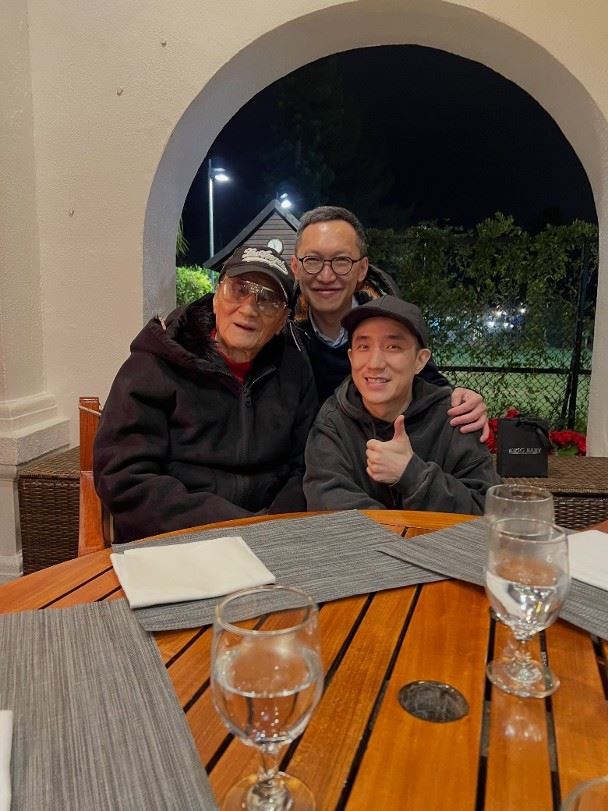 房祖名等諸多圈內好友與後輩也經常親自登門探望謝賢。(圖/翻攝自楊毅敏IG)