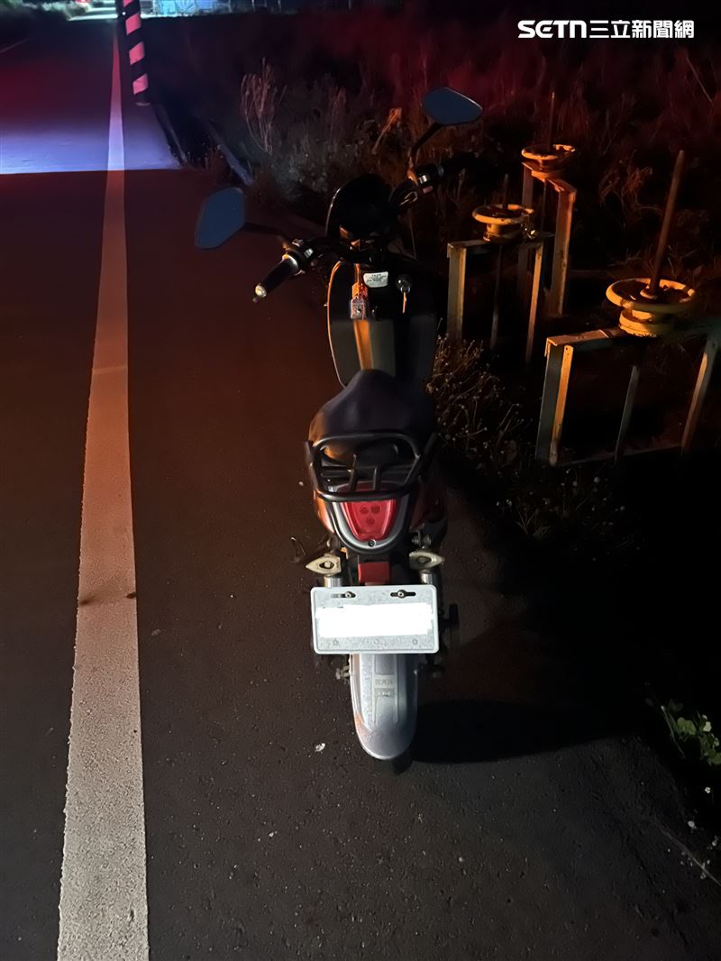 丈夫發現陳婦機車後驚覺不對勁，立刻報警協助尋人。（圖／翻攝畫面）