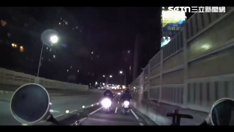 北市陳男毒駕騎車拒檢逃逸，還一路闖紅燈、蛇行。（圖／翻攝畫面）