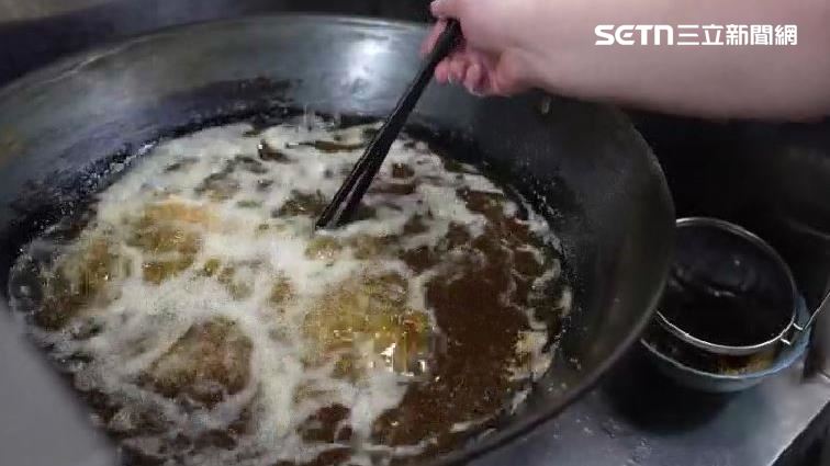 癌油衝擊市場!小吃攤換廠商公布油品自清
